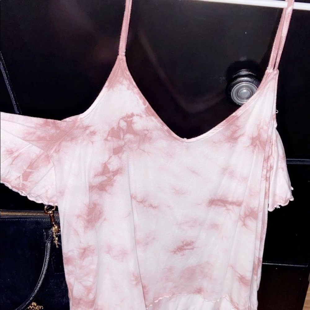 American eagle off the shoulder sleeve tank top